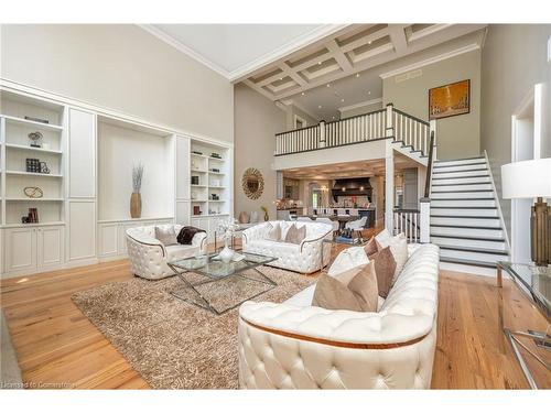 505 Morrison Road, Kitchener, ON - Indoor Photo Showing Living Room