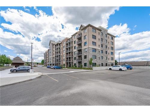 705-778 Laurelwood Drive Drive, Waterloo, ON - Outdoor With Balcony With Facade