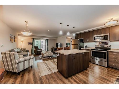 705-778 Laurelwood Drive Drive, Waterloo, ON - Indoor Photo Showing Kitchen With Stainless Steel Kitchen