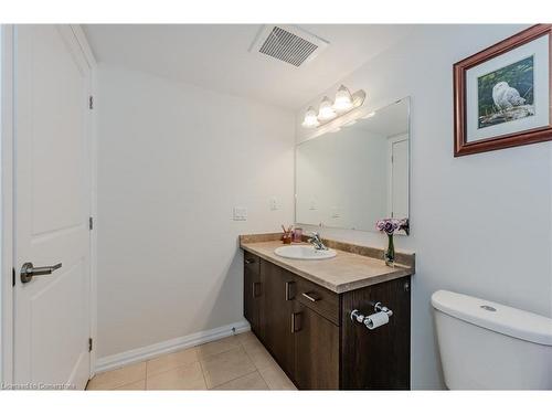 705-778 Laurelwood Drive Drive, Waterloo, ON - Indoor Photo Showing Bathroom