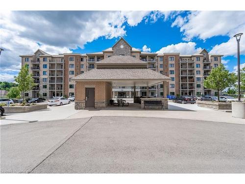 705-778 Laurelwood Drive, Waterloo, ON - Outdoor With Facade