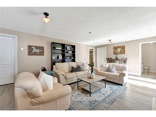 55 Mitchell Street, Ayr, ON - Indoor Photo Showing Living Room