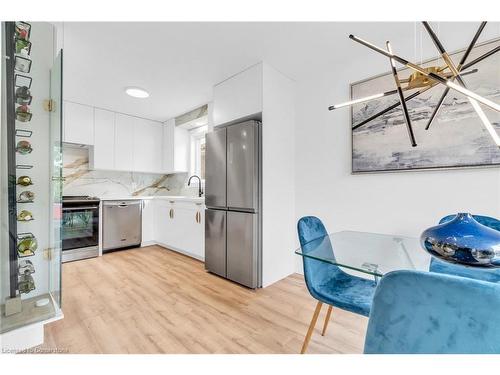 53 Deerpath Drive, Guelph, ON - Indoor Photo Showing Kitchen