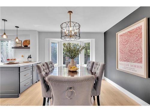 227 Haldane Court, Waterloo, ON - Indoor Photo Showing Dining Room