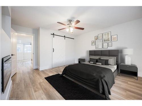 125 Steepleridge Street, Kitchener, ON - Indoor Photo Showing Bedroom