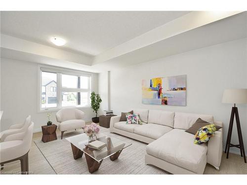 23-50 Faith Street, Cambridge, ON - Indoor Photo Showing Living Room