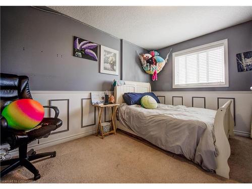 187 Huck Crescent, Kitchener, ON - Indoor Photo Showing Bedroom