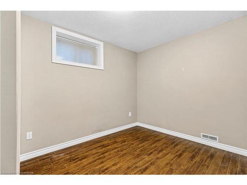 1237 Whetherfield Street, London, ON - Indoor Photo Showing Other Room