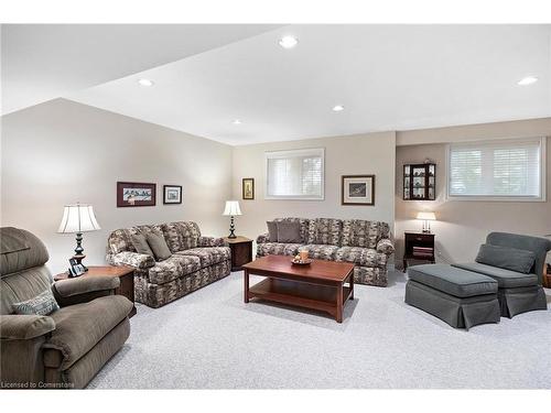 1483 Pope Street, Lasalle, ON - Indoor Photo Showing Living Room