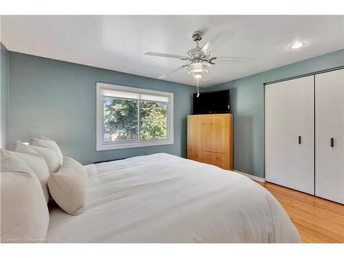 324 Braemore Avenue, Waterloo, ON - Indoor Photo Showing Bedroom