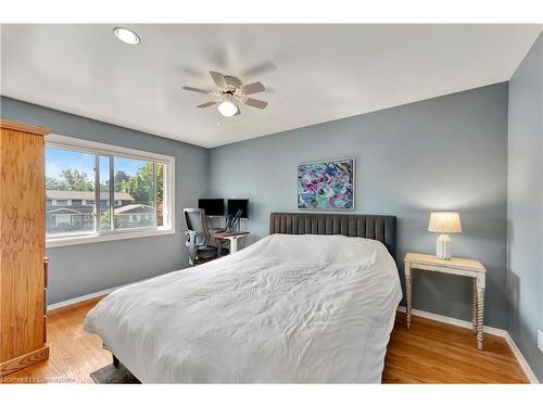 324 Braemore Avenue, Waterloo, ON - Indoor Photo Showing Bedroom