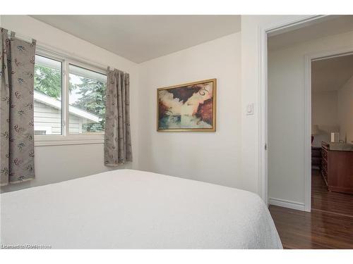 5 Shea Crescent, Kitchener, ON - Indoor Photo Showing Bedroom