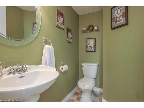 5 Shea Crescent, Kitchener, ON - Indoor Photo Showing Bathroom