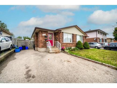 272 Bakersfield Drive, Cambridge, ON 