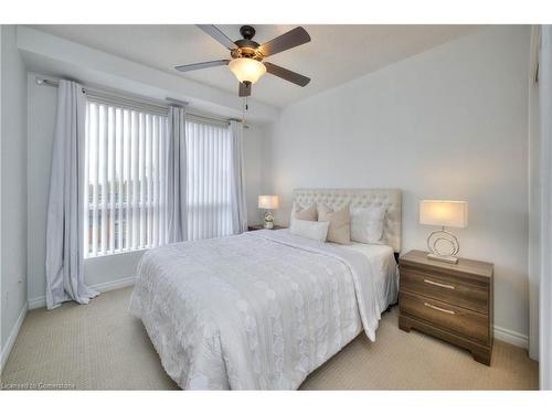 310-539 Belmont Avenue W, Kitchener, ON - Indoor Photo Showing Bedroom