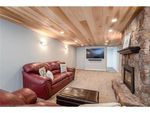 180 Vermont Street, Waterloo, ON - Indoor Photo Showing Living Room With Fireplace