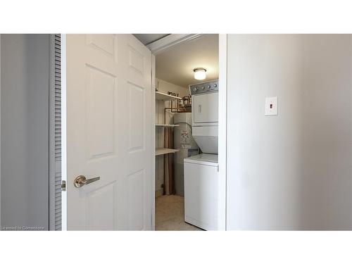 803-1510 Richmond Street, London, ON - Indoor Photo Showing Laundry Room