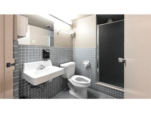 803-1510 Richmond Street, London, ON - Indoor Photo Showing Bathroom