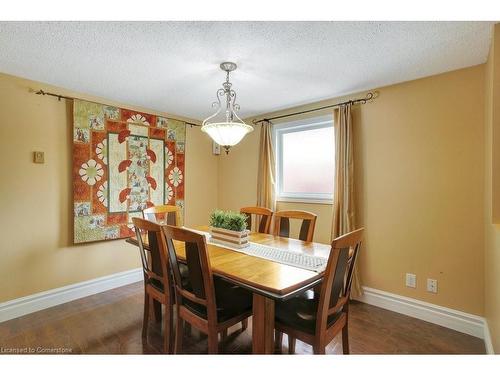 66 Carter Crescent, Cambridge, ON - Indoor Photo Showing Dining Room