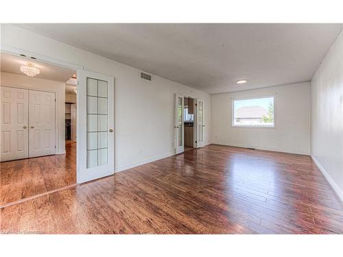 526 Westfield Drive, Waterloo, ON - Indoor Photo Showing Other Room