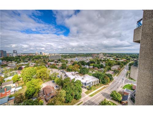 1908-6 Willow Street, Waterloo, ON - Outdoor With View