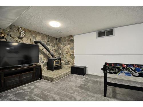 7 Wycliffe Place, Kitchener, ON - Indoor With Fireplace