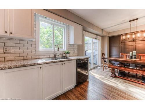 7-600 White Elm Boulevard, Waterloo, ON - Indoor Photo Showing Kitchen With Double Sink