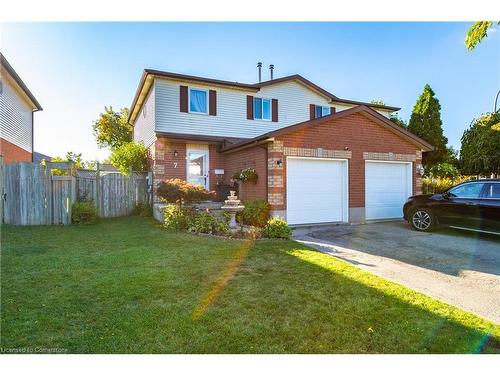 7 Tamvale Crescent, Kitchener, ON - Outdoor