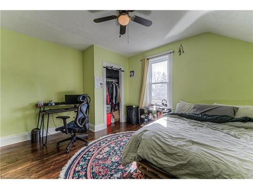 111-113 Joseph Street, Kitchener, ON - Indoor Photo Showing Bedroom