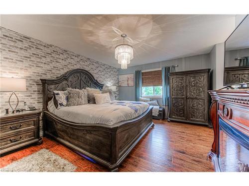 158 Harding Street, Kitchener, ON - Indoor Photo Showing Bedroom