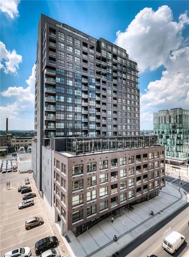 1301-1 Victoria Street S, Kitchener, ON - Outdoor With Balcony With Facade