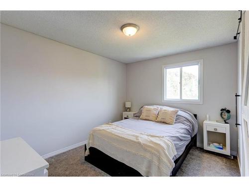 10 Camrose Court, Kitchener, ON - Indoor Photo Showing Bedroom