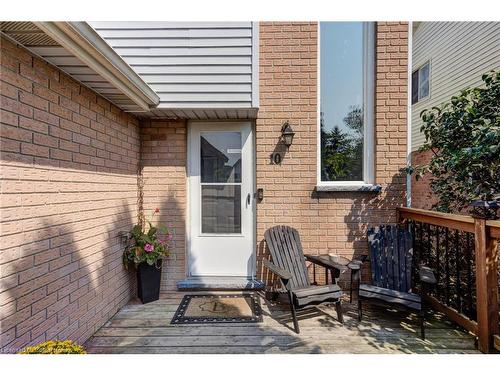 10 Camrose Court, Kitchener, ON - Outdoor With Deck Patio Veranda With Exterior