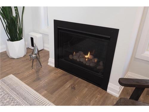 258 Sedgewood Street, Kitchener, ON - Indoor Photo Showing Living Room With Fireplace