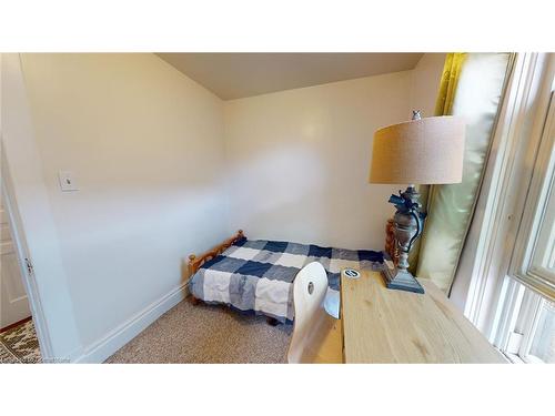 42 Shanley Street, Kitchener, ON - Indoor Photo Showing Other Room