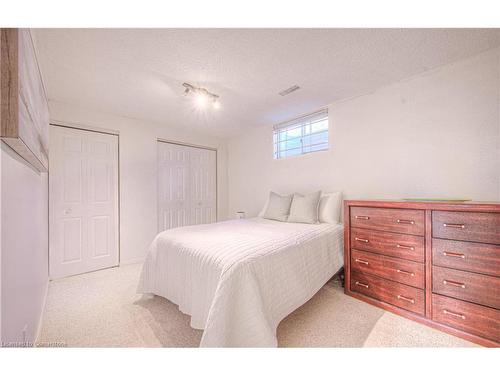 148 Laurentian Drive, Kitchener, ON - Indoor Photo Showing Bedroom