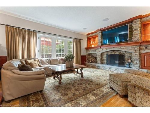 73 Lemon Street, Guelph, ON - Indoor Photo Showing Living Room With Fireplace