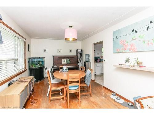 214 Union Street E, Waterloo, ON - Indoor Photo Showing Dining Room