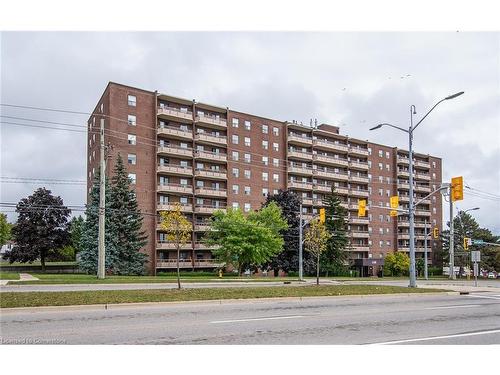 1006-1100 Courtland Avenue E, Kitchener, ON - Outdoor With Facade