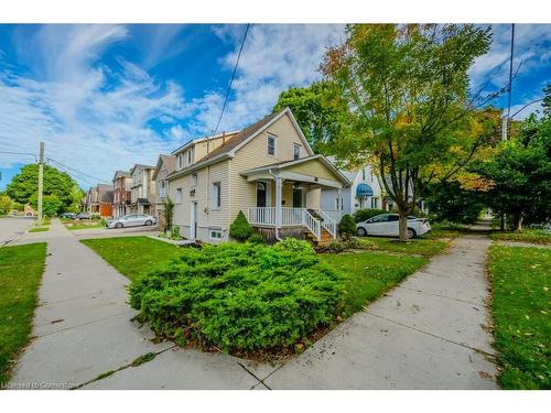 58 John Street W, Waterloo, ON 