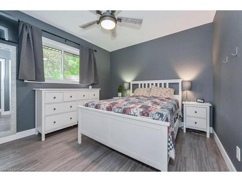 36 Douglas Crescent, Fergus, ON - Indoor Photo Showing Bedroom