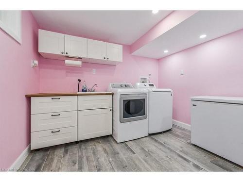 36 Douglas Crescent, Fergus, ON - Indoor Photo Showing Laundry Room