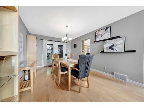 36 Longhurst Crescent, Cambridge, ON - Indoor Photo Showing Dining Room