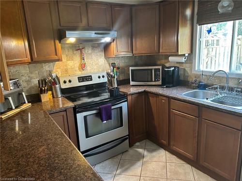 62 Medford Street, Kitchener, ON - Indoor Photo Showing Kitchen With Double Sink