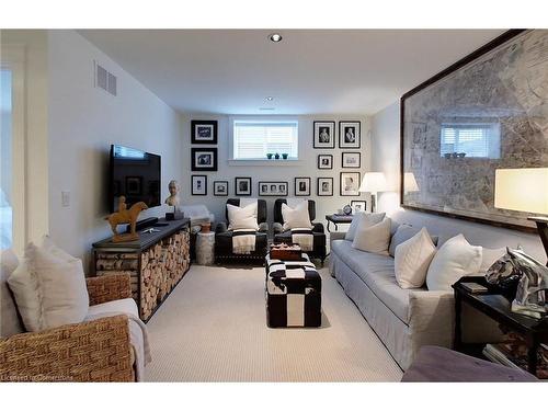 141 Snowbridge Way, The Blue Mountains, ON - Indoor Photo Showing Living Room