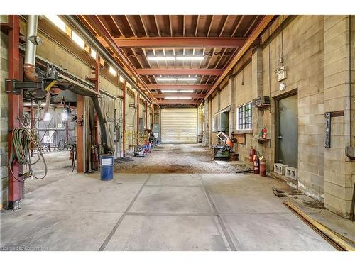 93 Avenue Road, Cambridge, ON - Indoor Photo Showing Other Room