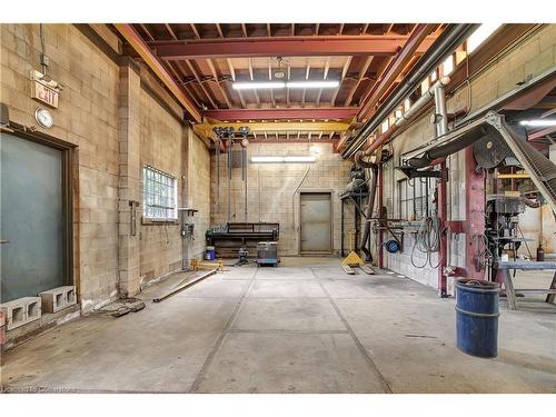 93 Avenue Road, Cambridge, ON - Indoor Photo Showing Basement