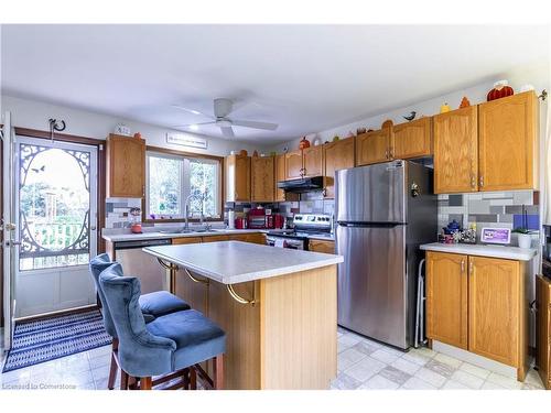 36 Rossiter Road, Ingersoll, ON - Indoor Photo Showing Kitchen