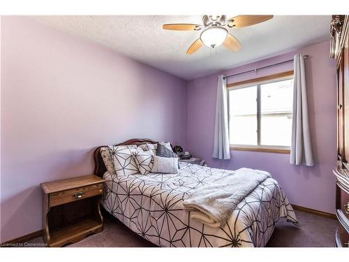 36 Rossiter Road, Ingersoll, ON - Indoor Photo Showing Bedroom