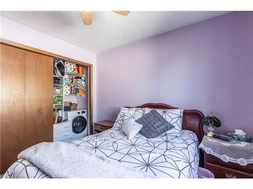 36 Rossiter Road, Ingersoll, ON - Indoor Photo Showing Bedroom